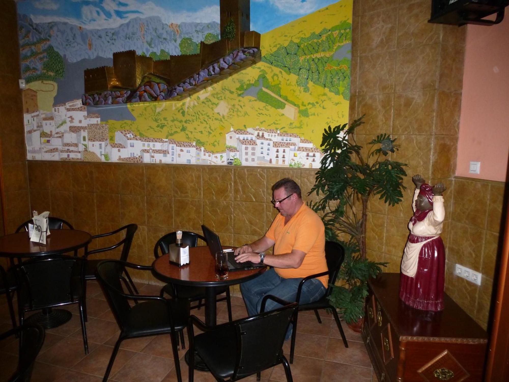 Hotel Limas 2*